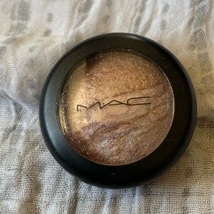 MAC Mineralized Eyeshadow